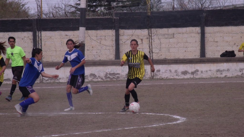 Vialidad ganó y está puntero de la zona B