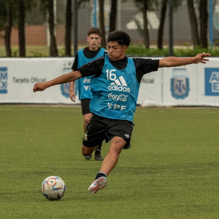 Hoy llega la Selección sub 20 del Ascenso