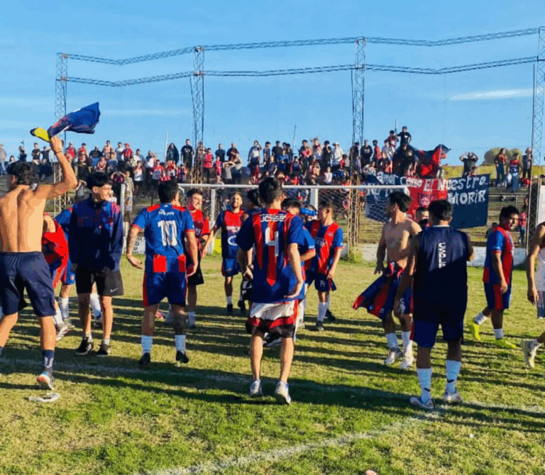 Las Paredes logró la permanencia en Primera A