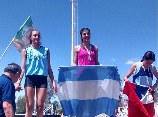 Valentina Sánchez, en la cima del podio