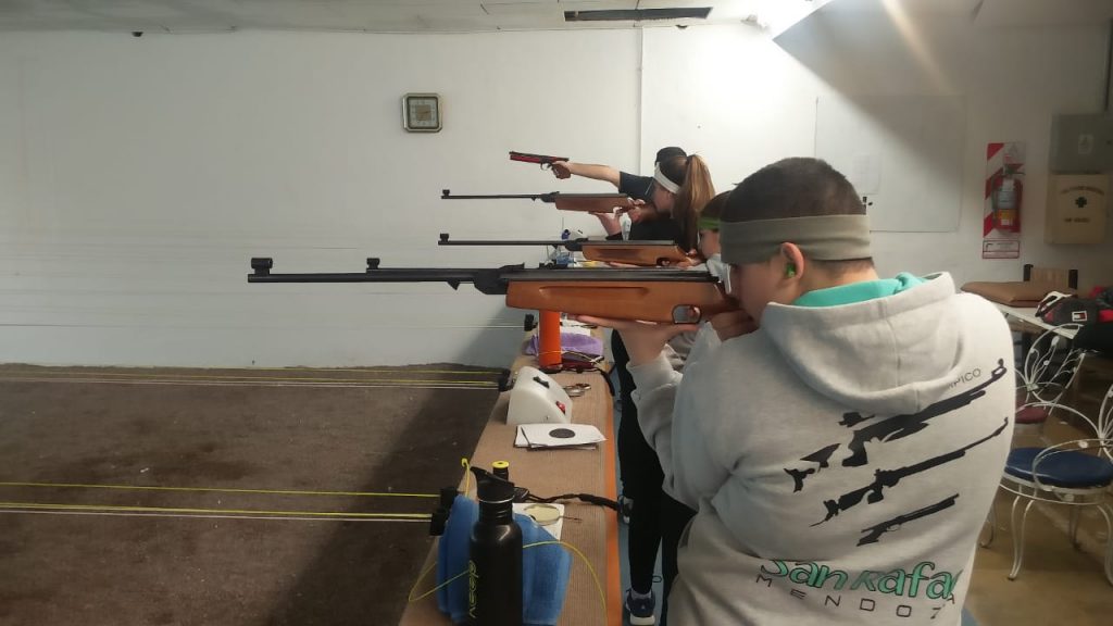 Intensa actividad en el Polígono local