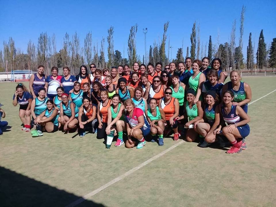 Gran torneo de mamis en Banco Mendoza