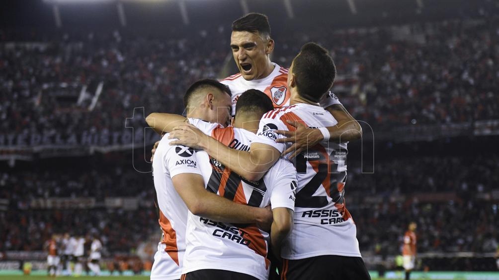 River ganó y se trepó a la cima del torneo