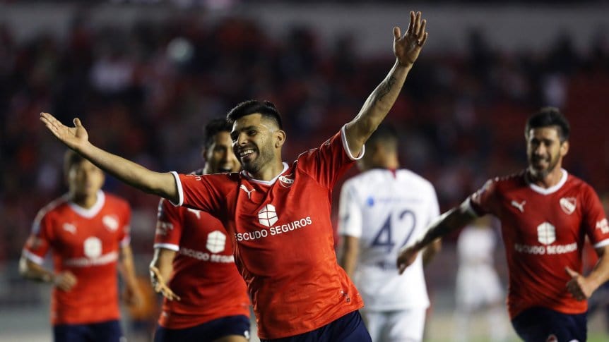 Con un doblete de Romero Independiente le ganó a San Lorenzo