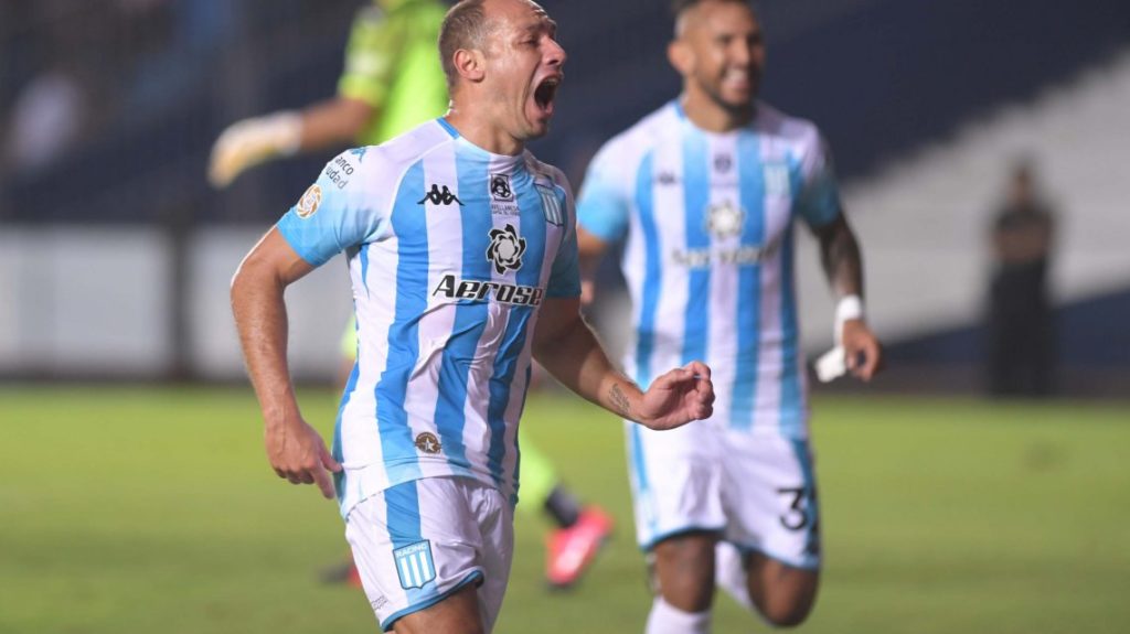 La emoción de un hincha de Racing que tiene una enfermedad y fue por última vez a la cancha