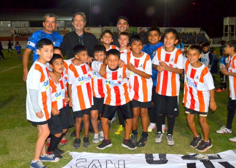 Torneo “Los Cuyanitos”: El intendente Emir Félix destacó la importancia del deporte infantil