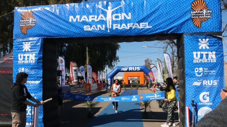 Jorge Cerda y Marta Álvarez se quedaron con la Maratón Ciudad de San Rafael