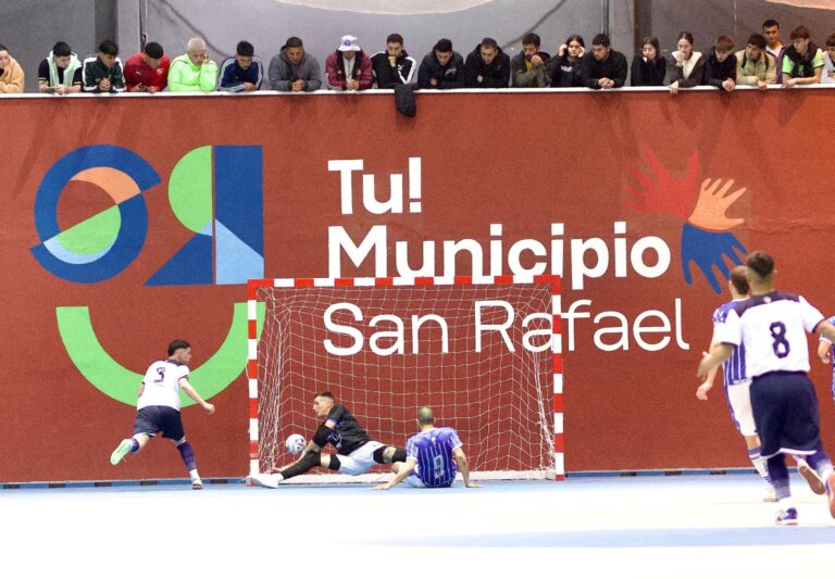 En una noche a puro Futsal se inauguró el nuevo piso del Polideportivo N° 2